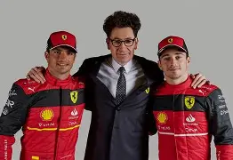 风云突变！阿贾克斯冲刺阶段回应争议，亚冠版图或变，压力陡增，更衣室氛围转暖的简单介绍