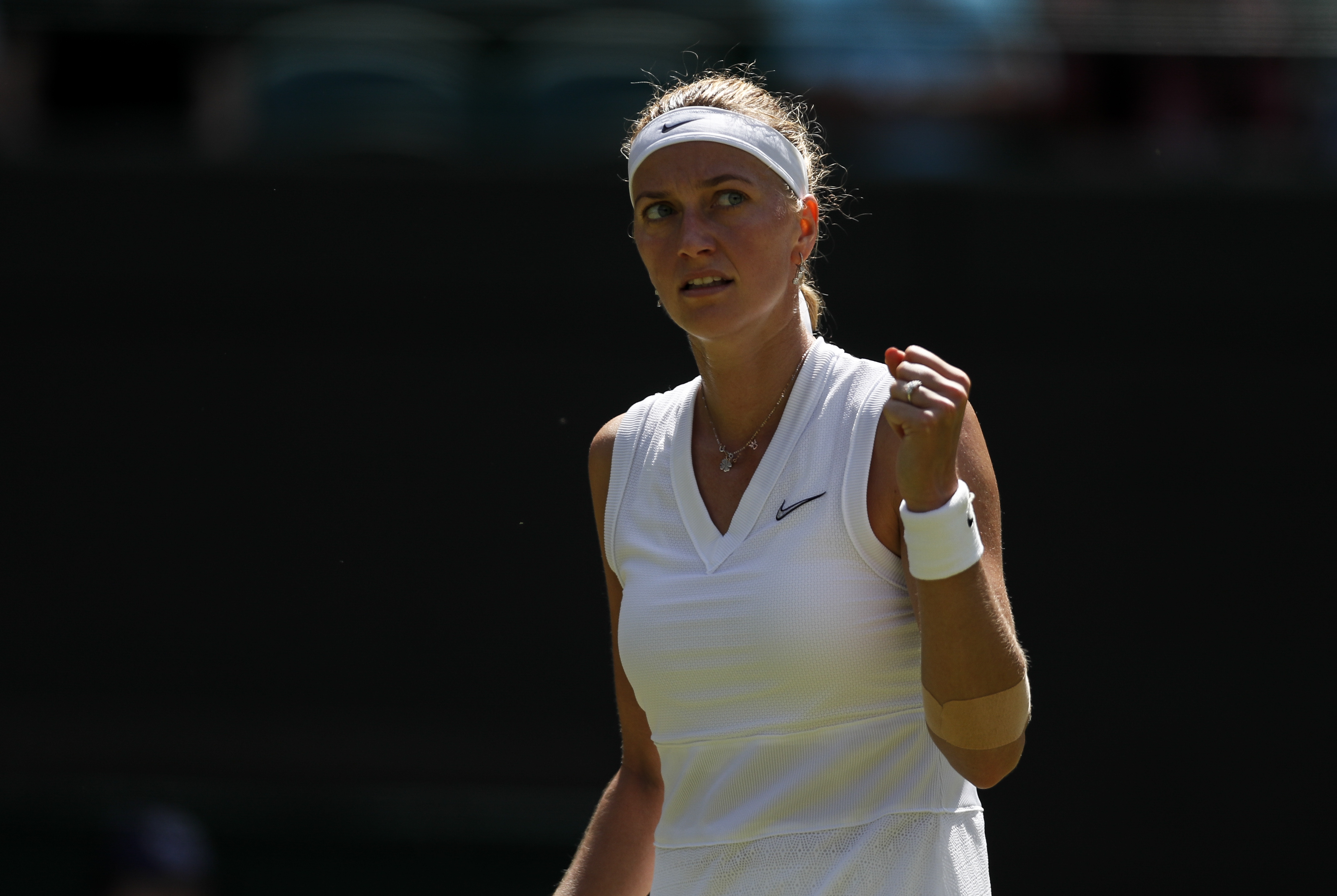 TIANBO-关于科维托娃迎来十赛季高光表现，曼联球迷沸腾！的信息